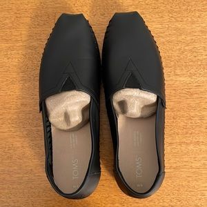 Toms Black Leather Alpargata